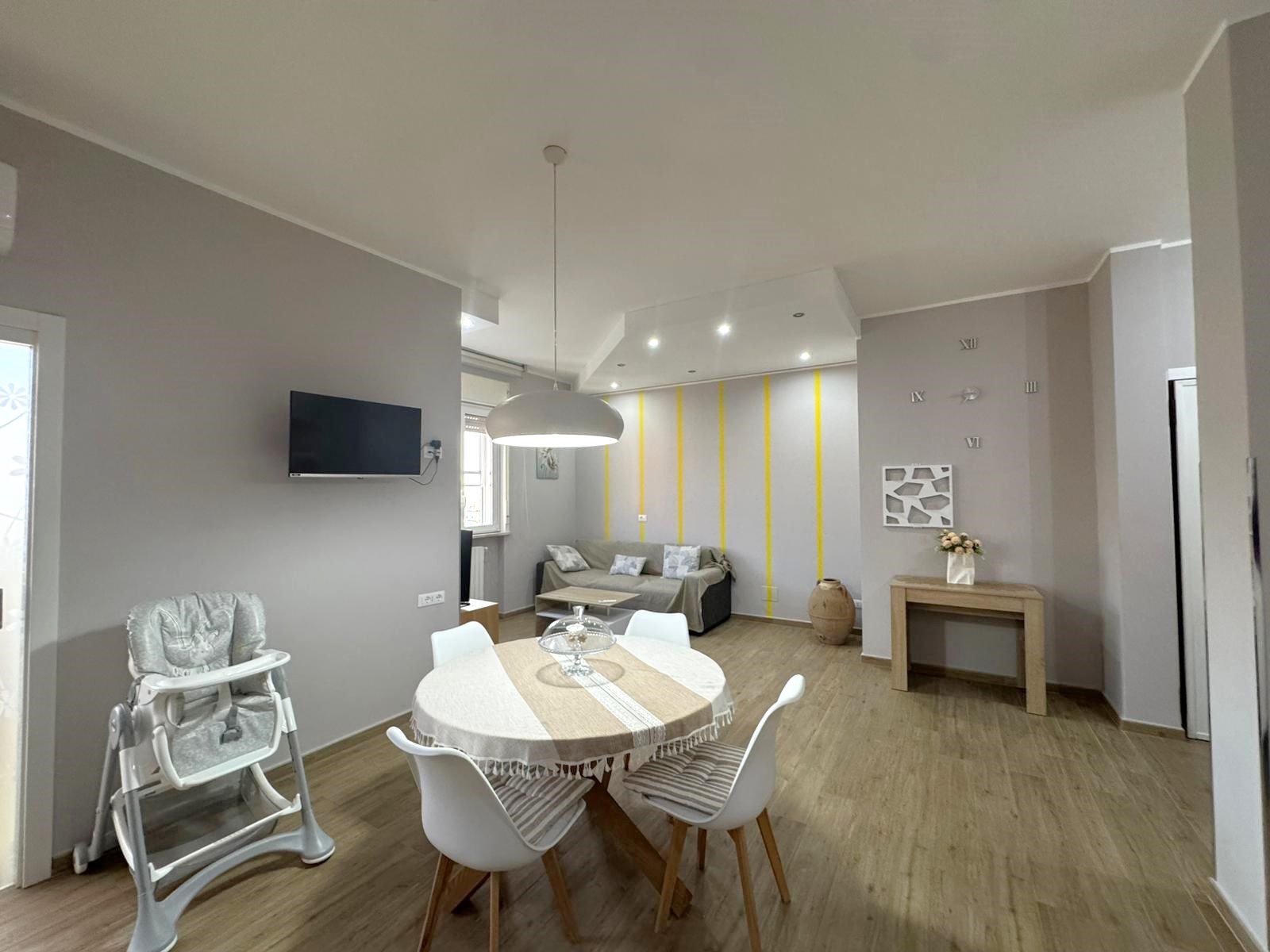SOGGIORNO VISUALE OPPOSTA