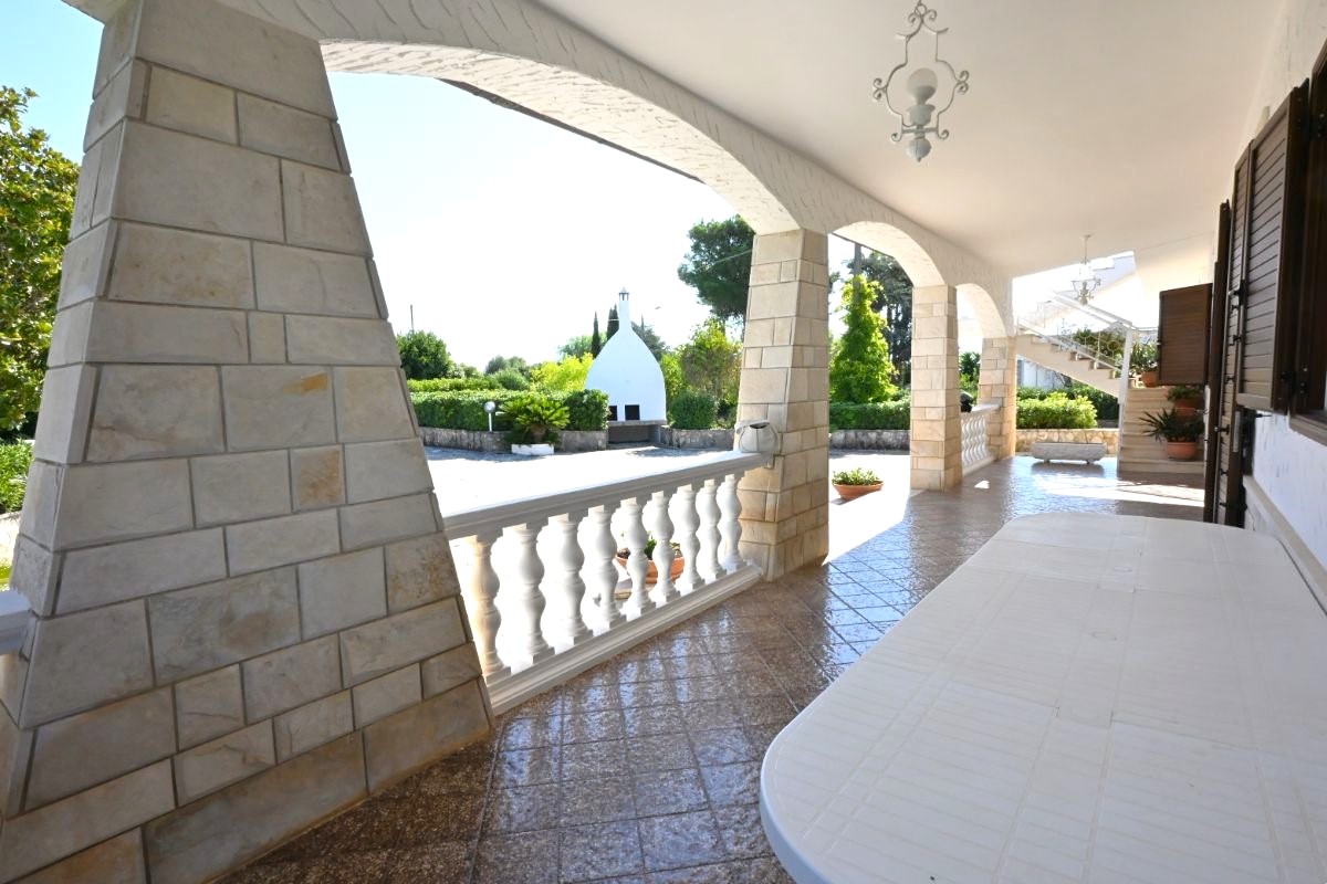 VERANDA